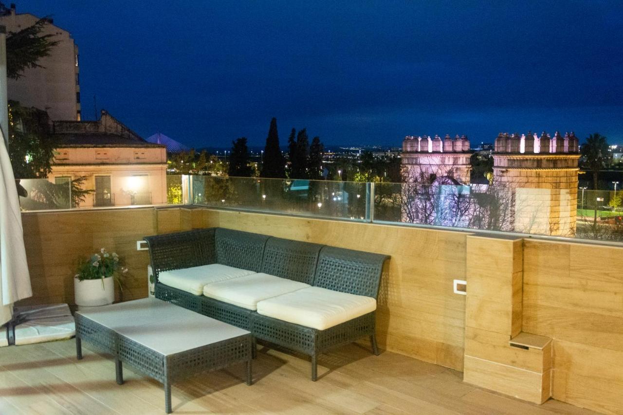 Alojamientos Puerta Palma Con Vistas Y Parking Badajoz Eksteriør billede