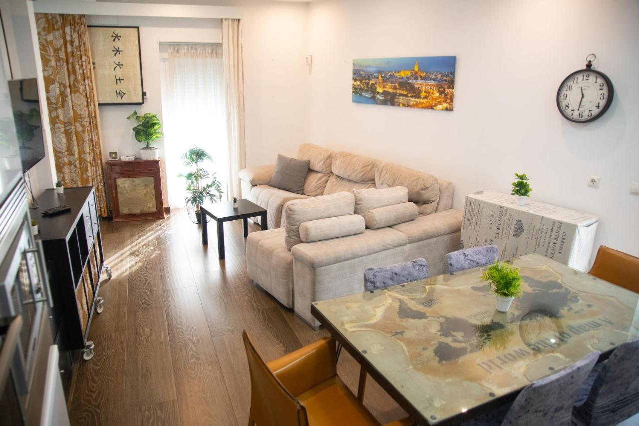 Alojamientos Puerta Palma Con Vistas Y Parking Badajoz Eksteriør billede